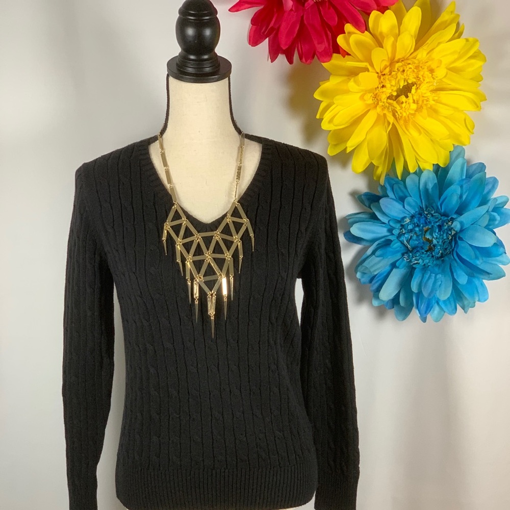 3/$10🙌  St. John’s Bay Black Cable-knit Sweater